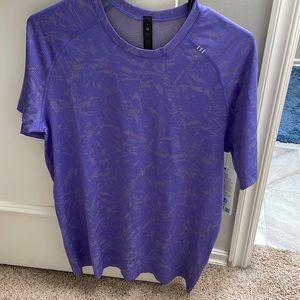 Brand new Men’s lululemon tshirt